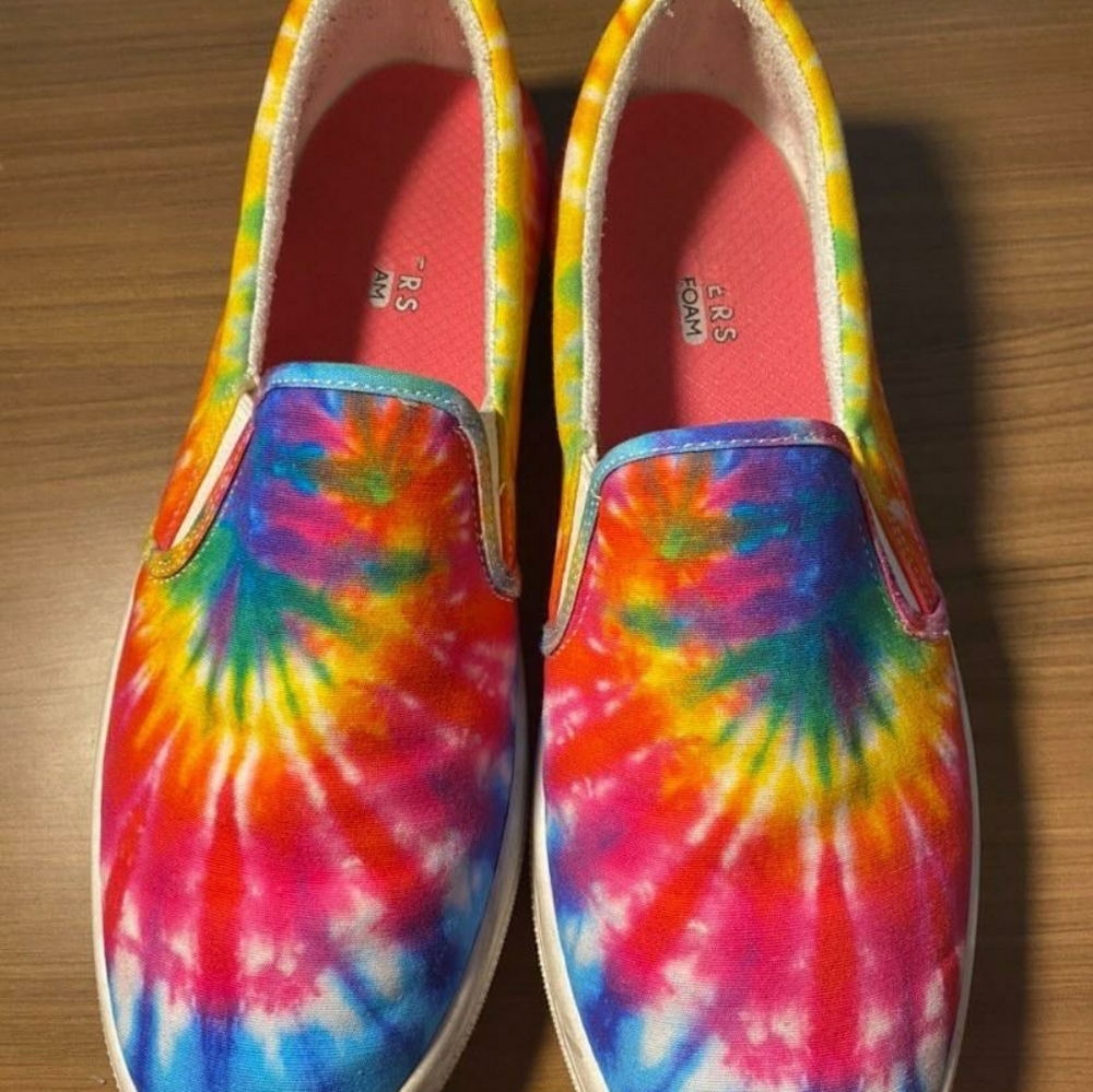 Skechers slip on size 11